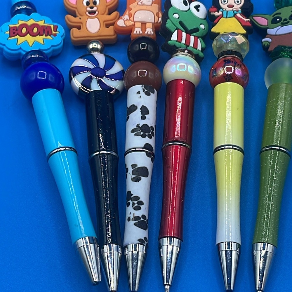 Custom refillable pen - Picture 3 of 3